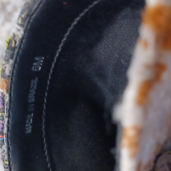 NEW Gianni Bini Women's Palmero Flannel Plaid Snip Toe Kitten Heel booties SZ 5 - Picture 15 of 16